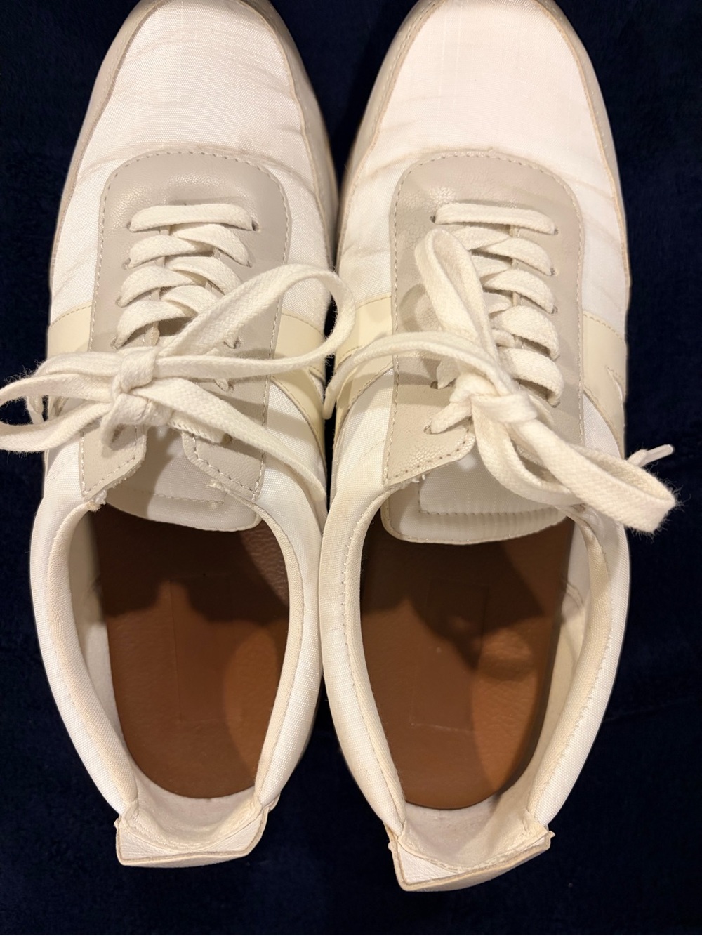 Women’s Casual White Lace-Up Sneakers
